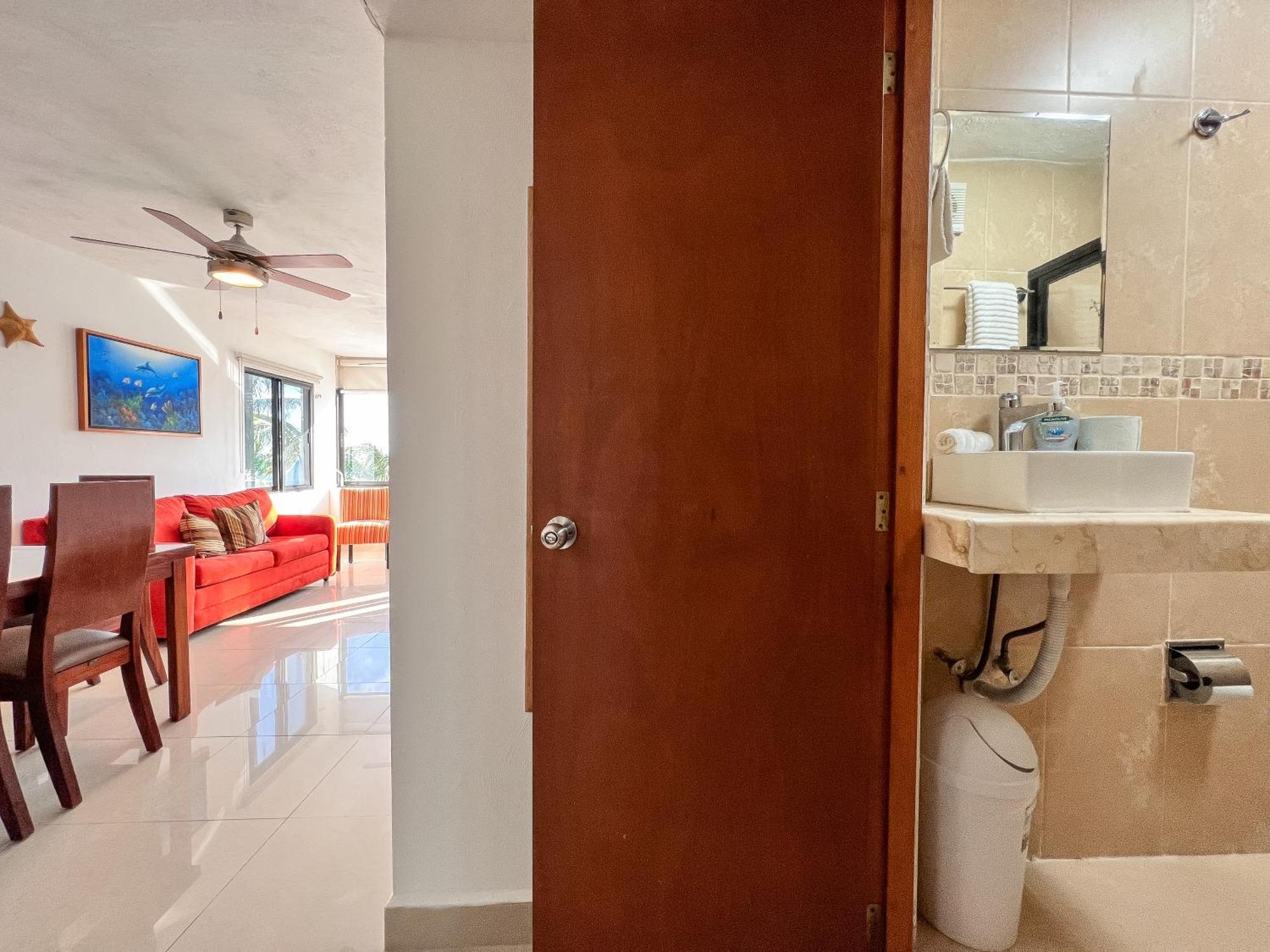 Bello Mar De Cancun, Beautiful 2Br 2Ba Condo Overlooking Beach Spectacular View! 외부 사진